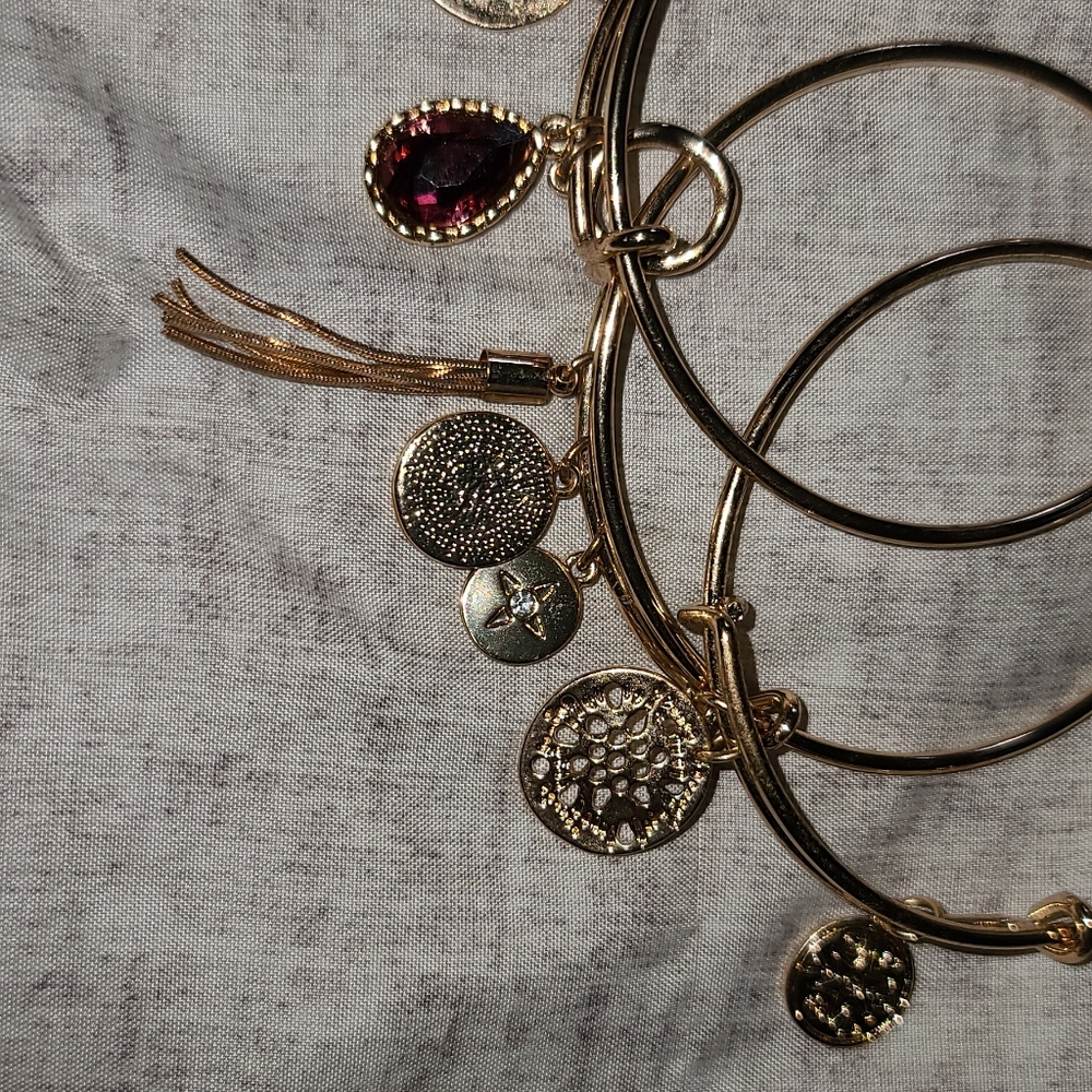 Kelly & Kate Bracelets - Picture 5 of 11